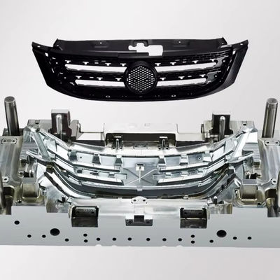 Hochpräzise Kunststoffspritzgießform für Auto-Stützfläche mit P20/718/738/NAK80/S136 Gießstoff und langer Lebensdauer