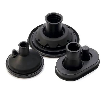Zusammengeformte Gummiteile mit P20 718 738 NAK80 S136 Formmaterial
