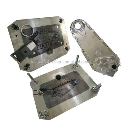 Autoteile Druckgießform mit P20 718 738 NAK80 S136 2738 2316 Formmaterial