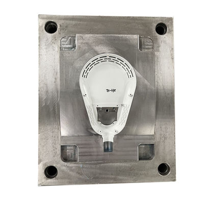 Polstern von Kunststoff-Injektionsformen für Aluminiumgehäuse