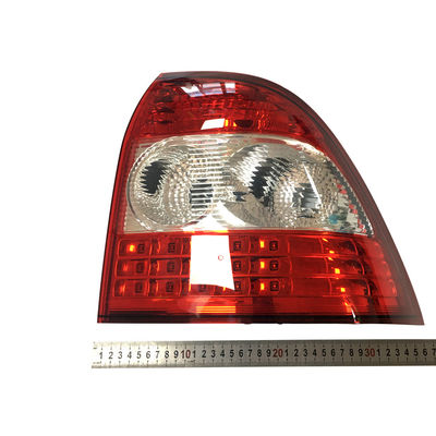 Spezialisierte Oberflächen-Auto-Injektionsform-Plastikteile für die Herstellung von Autoherlichtern