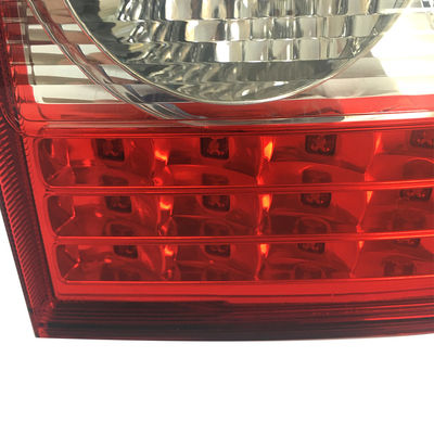 Spezialisierte Oberflächen-Auto-Injektionsform-Plastikteile für die Herstellung von Autoherlichtern